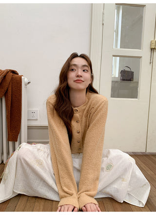 yarn line cardigan