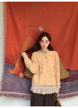 yarn line cardigan