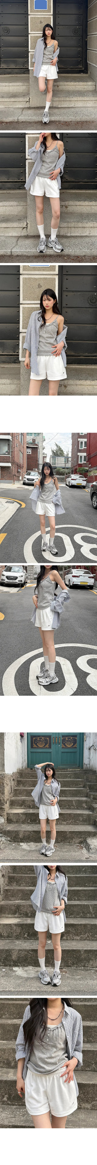 Hush Pendant 3/4 Shorts