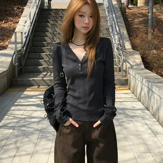 Bang Bang V-Neck Stretch Long Sleeve T-Shirt