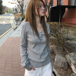 Bang Bang V-Neck Stretch Long Sleeve T-Shirt
