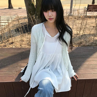 Sini Frill Delicate Cardigan