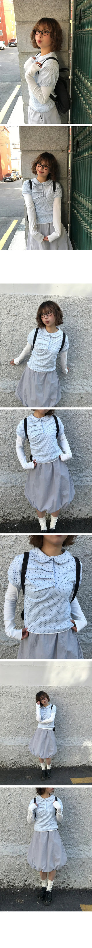 Rounded Shirred Dot Collared Tee
