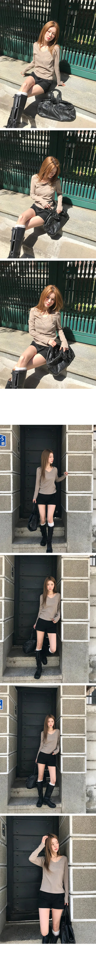 Marmo Button Pocket V-Neck Long Sleeve T-Shirt
