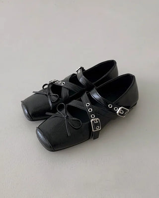 Eyelet Mary Jane Flat Shoes (3 colors)