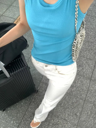 Ribbed round sleeveless top