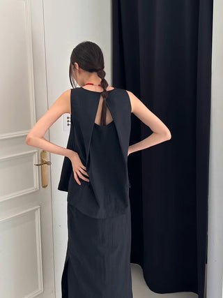 Korean Sleeveless Shirt + High Waist Split Skirt suit