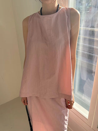 Korean Sleeveless Shirt + High Waist Split Skirt suit