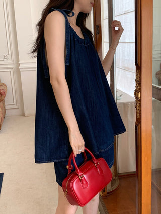 Sleeveless Top High Waist + Denim Shorts suit