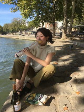 stand collar sweater