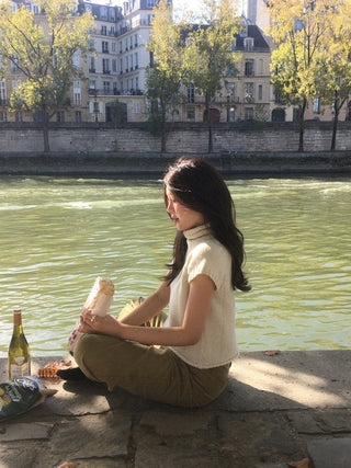 stand collar sweater