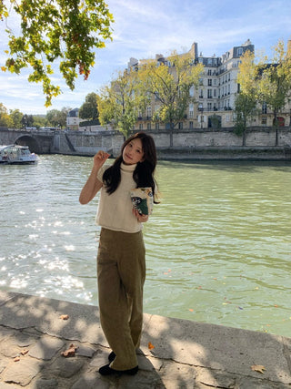 stand collar sweater