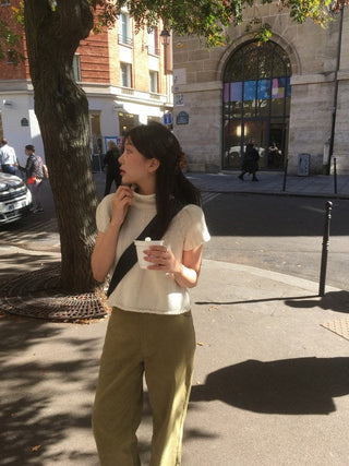 stand collar sweater