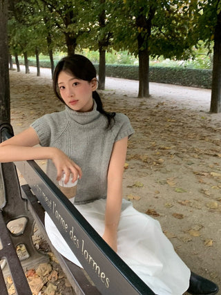 stand collar sweater