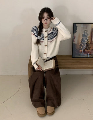 horn button cardigan