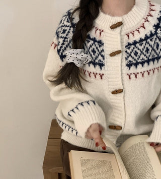 horn button cardigan