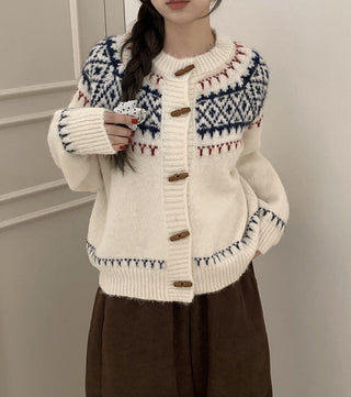 horn button cardigan