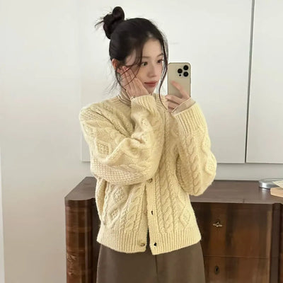 twist cardigan coat