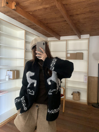 pony jacquard cardigan