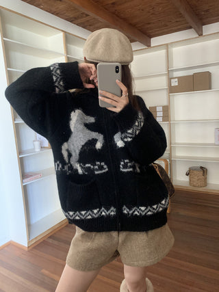 pony jacquard cardigan