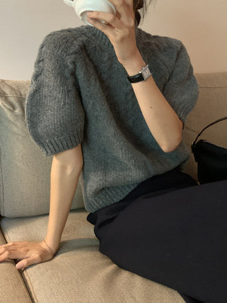 Stand collar bubble sleeve twist short sleeve sweater
