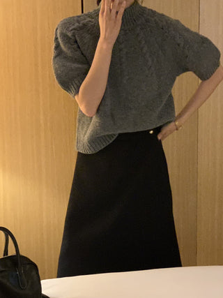Stand collar bubble sleeve twist short sleeve sweater