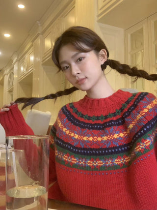Retro crew neck knitted Sweater
