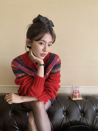 Retro crew neck knitted Sweater