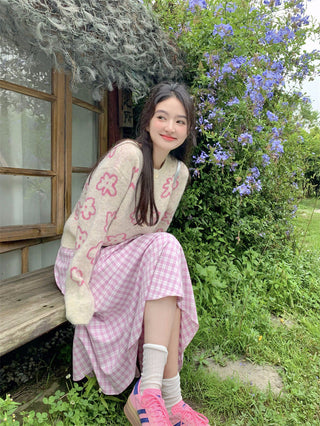 Contrast Color Knitted Sweater