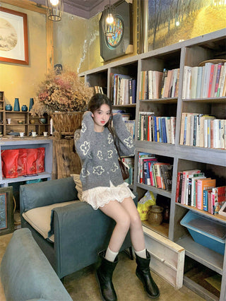 Contrast Color Knitted Sweater