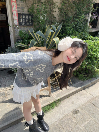 Contrast Color Knitted Sweater