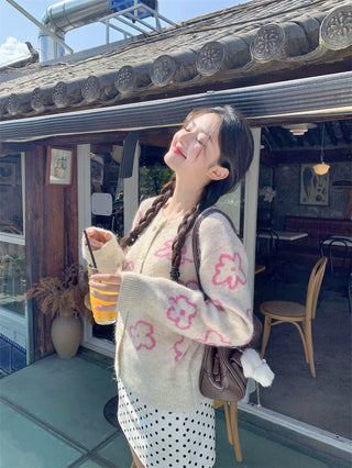 Contrast Color Knitted Sweater