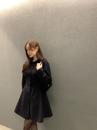 Retro round neck slim waist woolen coat
