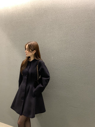 Retro round neck slim waist woolen coat