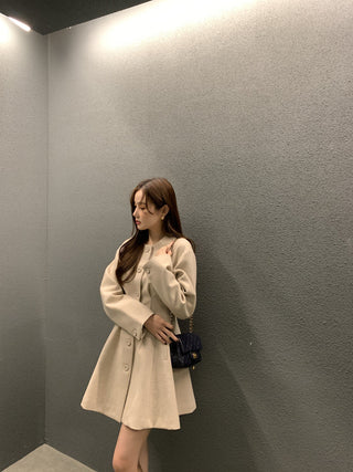 Retro round neck slim waist woolen coat