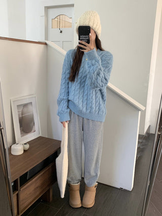 Cable knit Sweater