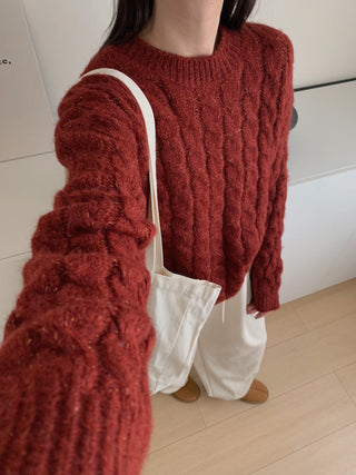 Cable knit Sweater
