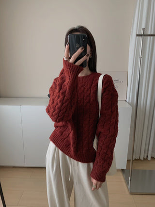 Cable knit Sweater