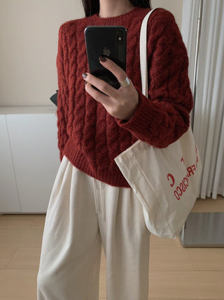 Cable knit Sweater