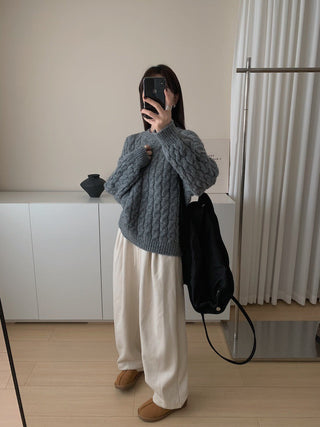 Cable knit Sweater