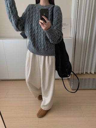 Cable knit Sweater