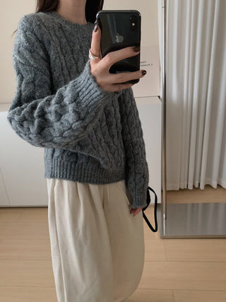 Cable knit Sweater