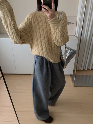Cable knit Sweater