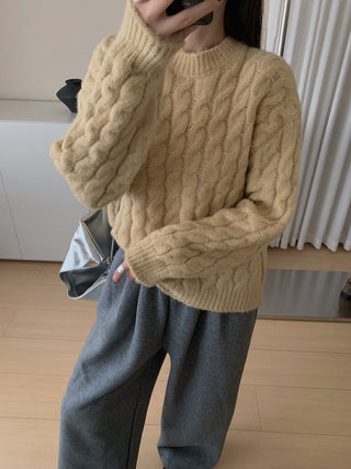 Cable knit Sweater