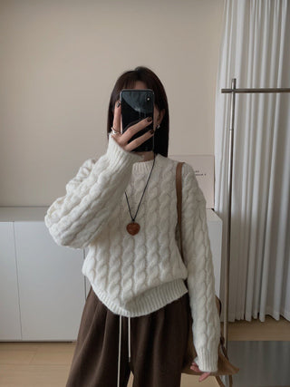 Cable knit Sweater