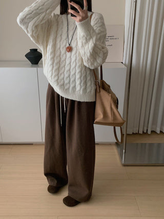 Cable knit Sweater