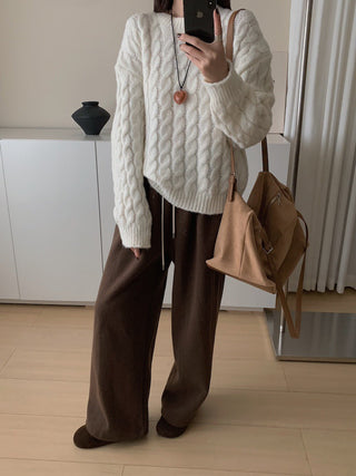 Cable knit Sweater