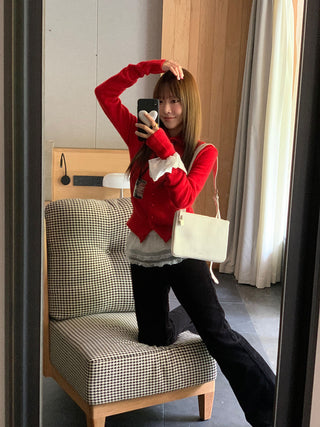 Retro red knitted single-breasted sweater