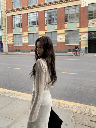 Irregular lace skirt knitted suit