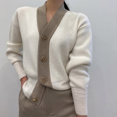 Contrast color Knitted Cardigan